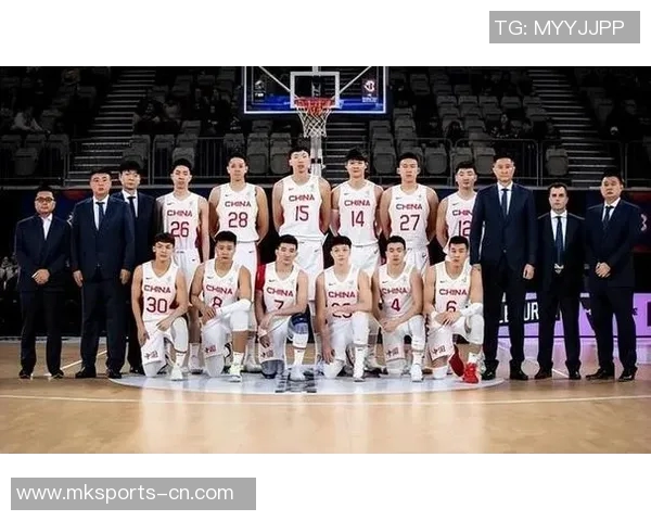 李群深度解析姚明的篮球生涯与对中国篮球的影响力