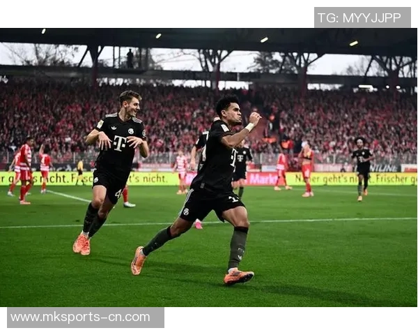 德甲精彩对决皇马与那不勒斯战成平局补时进球引发全场狂欢