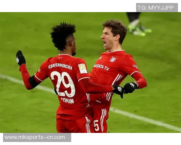 欧冠激战波尔图与拜仁握手言和精彩瞬间引发全场热烈反响 欧冠激战波尔图与拜仁握手言和精彩瞬间引发全场热烈反响