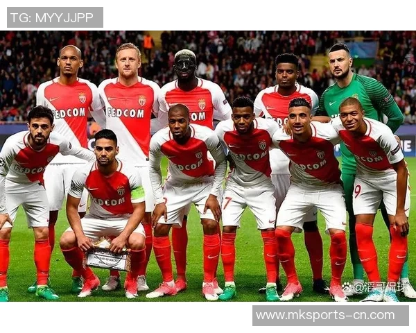 欧联杯焦点战利物浦与里昂互交白卷红牌事件引发全场热议