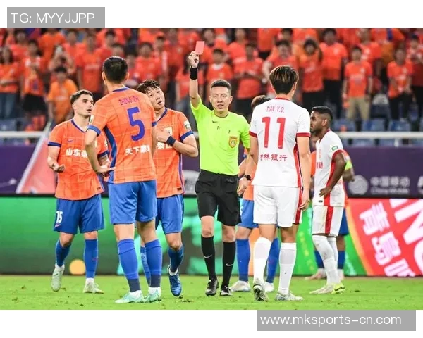 中超精彩对决里昂与拜仁战成平局红牌事件引发全场热议