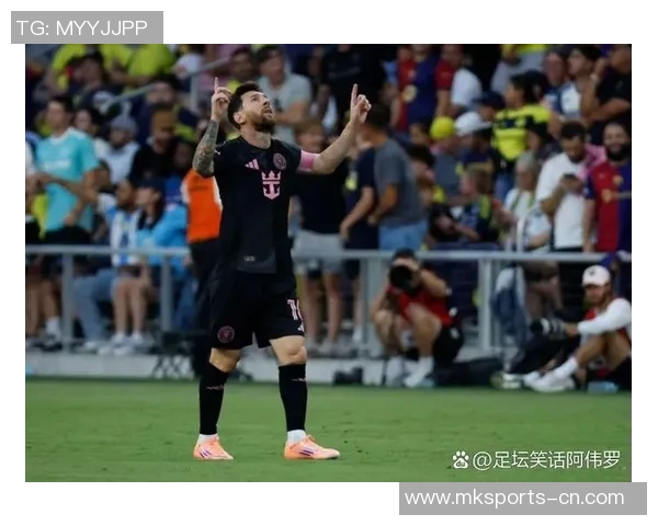 国王杯激战：那不勒斯与里昂战平帽子戏法引发转会热潮